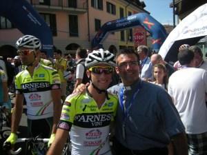Don Daniele Laghi: «Il ciclismo è vita»