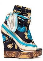 The foulard shoes by D&G; p/e 2012