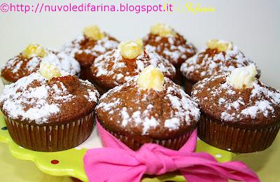 Muffin alla marmellata di mandarino tardivo e semi di papavero,  ripieni di marmelade-cream frosting