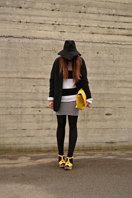 AMAZING yellow shoes