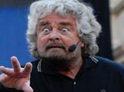 Beppe Grillo debutta agli Sgommati SkyUno