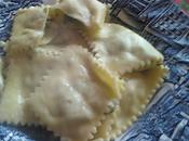 Ravioloni zucchine mozzarella burro salvia