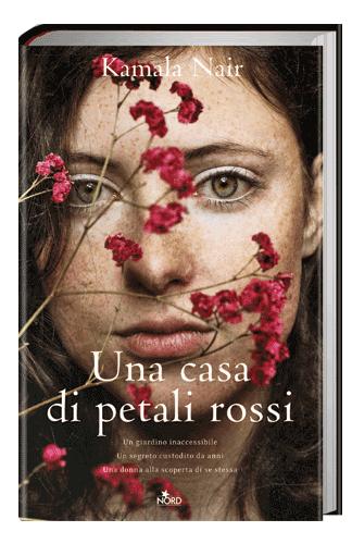 Novita’: Una Casa di Petali Rossi di Kamala Nair