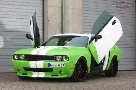 CCG Automotive: Dodge Wrapped Challenger SRT-8