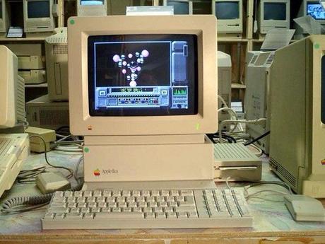 L’Apple II compie 35 anni