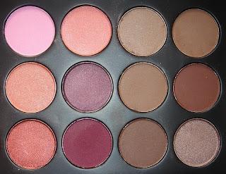 Review:  Palette Zoeva 26 Eyeshadow & Blush ♥ Chocolate / Berry ♥