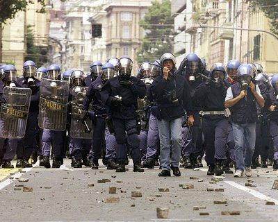 G8 Genova: tutti contro i Magistrati.