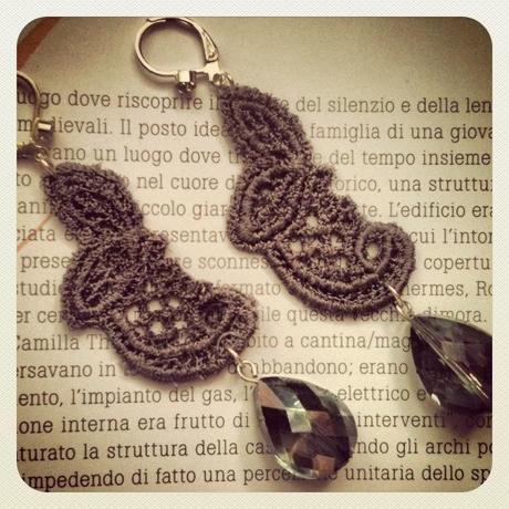 ACCESSORI MODA: Voglia di pizzi di primavera...