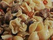 Conchiglie salsiccia pinoli