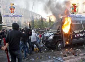 Roma : la fotogallery del 15 Ottobre 2011 da cui sono scattati gli arresti di oggi