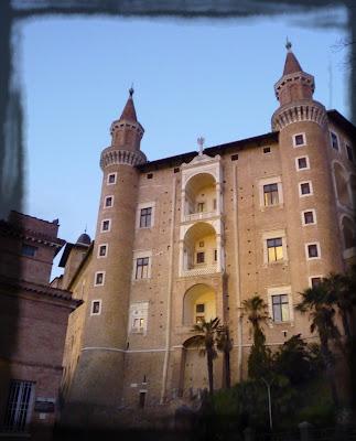 Urbino universitaria e San patrizio: accoppiata vincente! // St Patrick & Urbino: a perfect match!