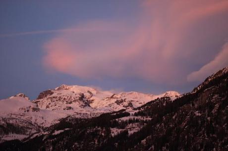 pink and blue Monte Rosa - the special sunset in Champolu