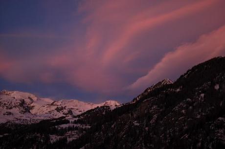 pink and blue Monte Rosa - the special sunset in Champolu