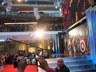 THE AVENGERS (PREMIERE EUROPEA)