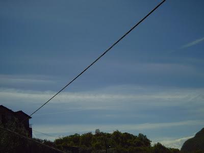 Documentazione fotografica: cancellazione dell'azzurro del cielo - 22 - 04 - 2012