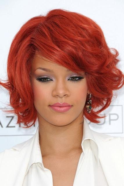 TUTTI I TAGLI DI CAPELLI DI RIHANNA LA FAMOSA CANTANTE E ATTRICE IN BATTLESHIP