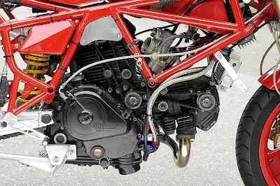 Ducati 750 TT1 by Naoe Machinery