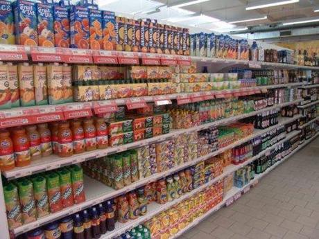 Ci hanno preso tutto! Dai supermercati alla tavola