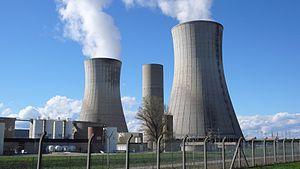 Italiano: Centrale nucleare di Tricastin