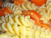 Fusilli ciliegino profumati all'erba cipollina