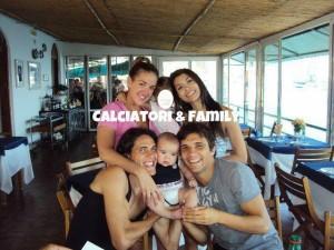 FOTO-Famiglia Cavani insieme a Bertolo centrocampista del Palermo!