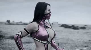 Mortal Kombat PS Vita : Live Action Trailer con Mileena e Kitana