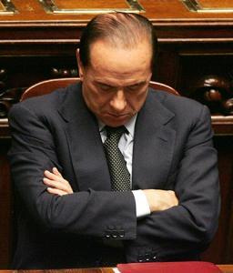 Berlusconi pagava il pizzo alla mafia: deve essere espulso da Confindustria.