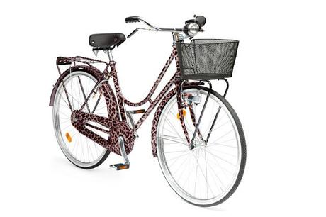 Dolce&Gabbana; Introduce the Animalier Bicycle