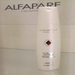 Shampoo Semi Di Lino Diamante Care