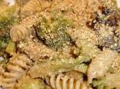 Fusilli integrali broccoli prugne secche