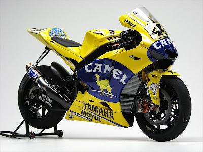 Yamaha YZR-M1 V.Rossi 2006 by Max Moto Modeling