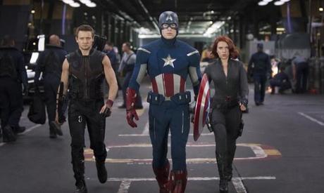 The Avengers: i supereroi sono tra noi (assieme agli alieni)