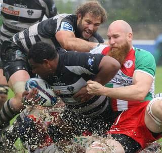 Biarritz lascia a secco Brive sotto l'acqua