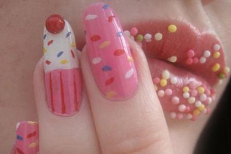 NailArt : L'arte di decorare le unghie