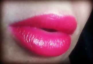 MAC : Speak Louder Lipstick Review