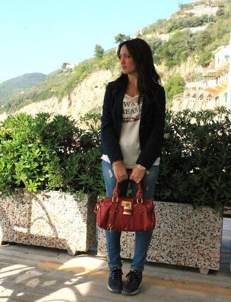 OUTFIT: Red, Blu, White and Denim