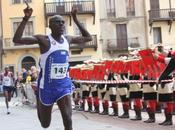 Aprile 2012:Jean Baptiste Simukeka JepKorir trionfano Piazza Grande Arezzo!!!