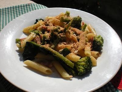 Penne Broccoli e Pancetta