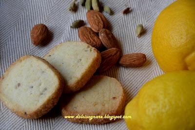 Biscottini friabili limone e cardamomo