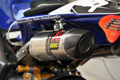 Yamaha YZF-R1 Team GMT94 2012