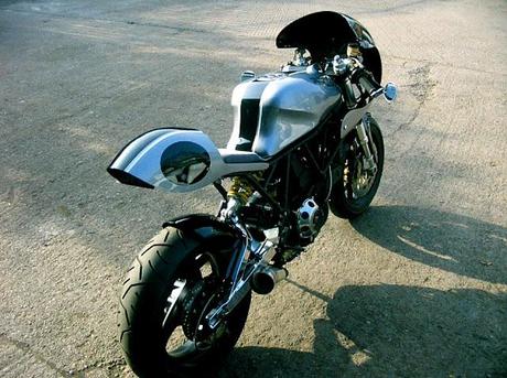 SD02 Cafe Racer by Made in Metal
