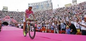 Giro d’Italia cronosquadre Verona 2012: le modifiche alla viabilità