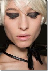 Emporio-20Armani-P-E-2012-02_gossipGalleryDetail