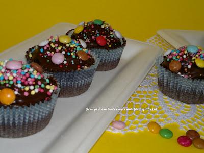 Smarties cupcake