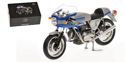 Ducati 900 SS 1977 Silver/Blue by Minichamps