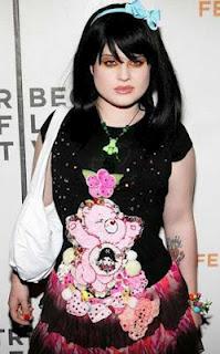 Kelly Osbourne una di noi!