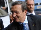 Qualcuno ascolti! Fini