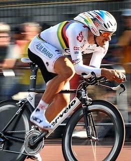 Poker di Cancellara; La locomotiva d'oro