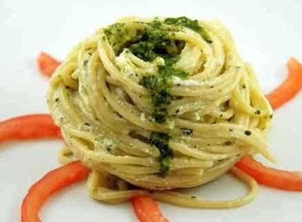 pasta-ricotta-e-pesto.jpg