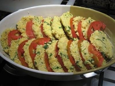 Gnocchi alla romana di miglio, pomodoro e rucola